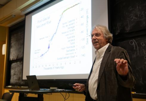 Kerry Emanuel discusses sea level rise during a civil discourse on climate change. Photo: Kevin Ly