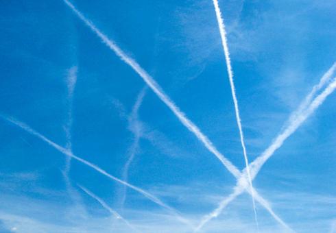 MIT-CovidContrails-01_0_WEB.jpg 